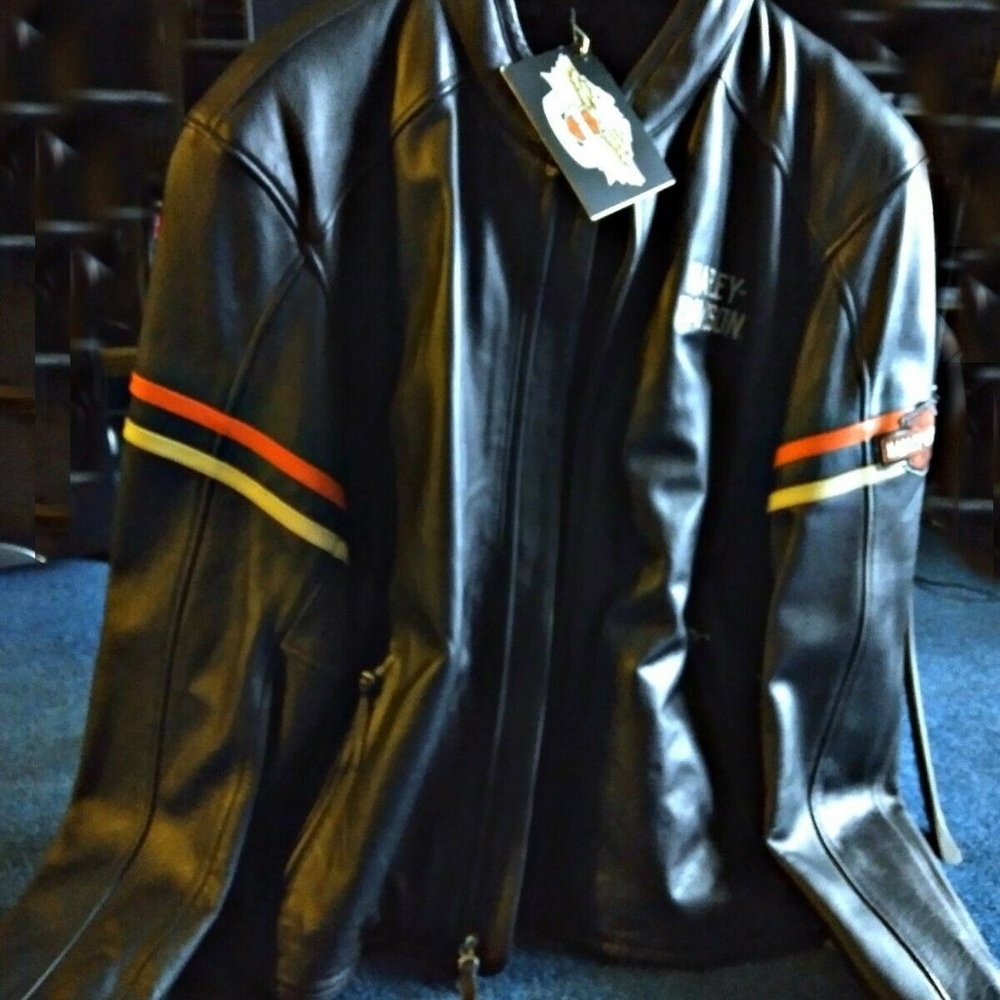 SOLD - Picture 2 of 9
